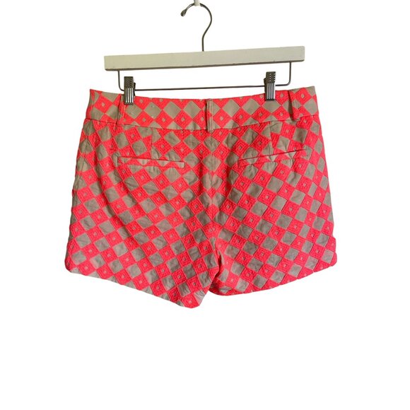 LOFT Size 6 Coral Pink Embroidered Geometric Diamond Shorts - Picture 3 of 8